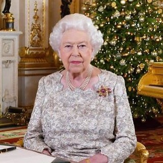 paddy power hm the queen